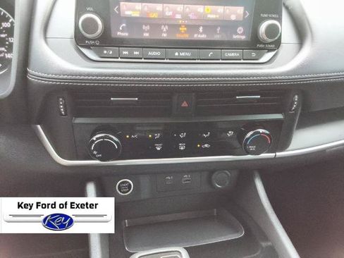 Used 2021 Nissan Rogue S FWD image 32