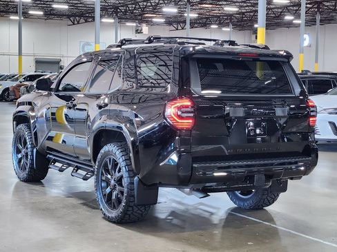 Used 2025 Toyota 4Runner TRD Sport Premium AWD/4WD image 11