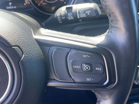 Used 2023 Jeep Wrangler Sport AWD/4WD image 16