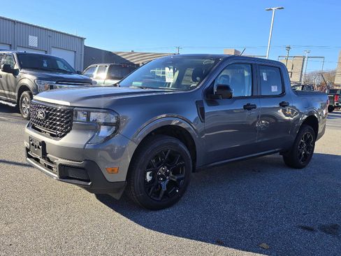 New 2025 Ford Maverick XLT w/ XLT Luxury Package AWD/4WD image 9