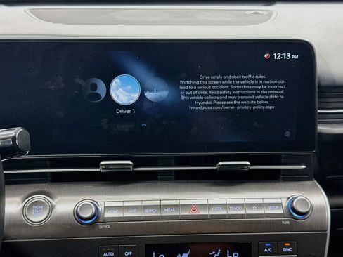 Used 2025 Hyundai Kona SEL FWD image 21