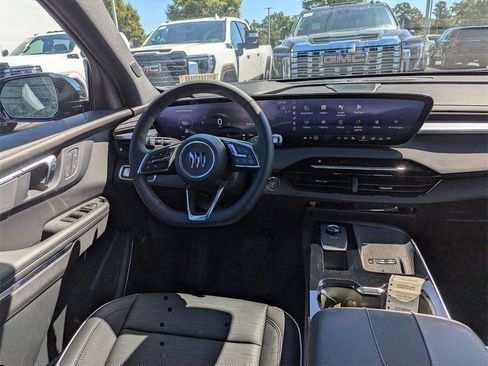 New 2026 Buick Enclave Sport Touring w/ Power Package image 7