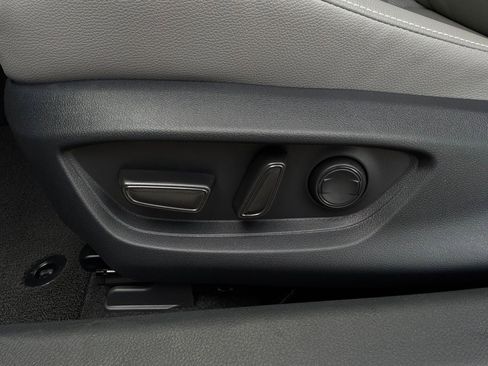 New 2026 Toyota Camry SE FWD image 10
