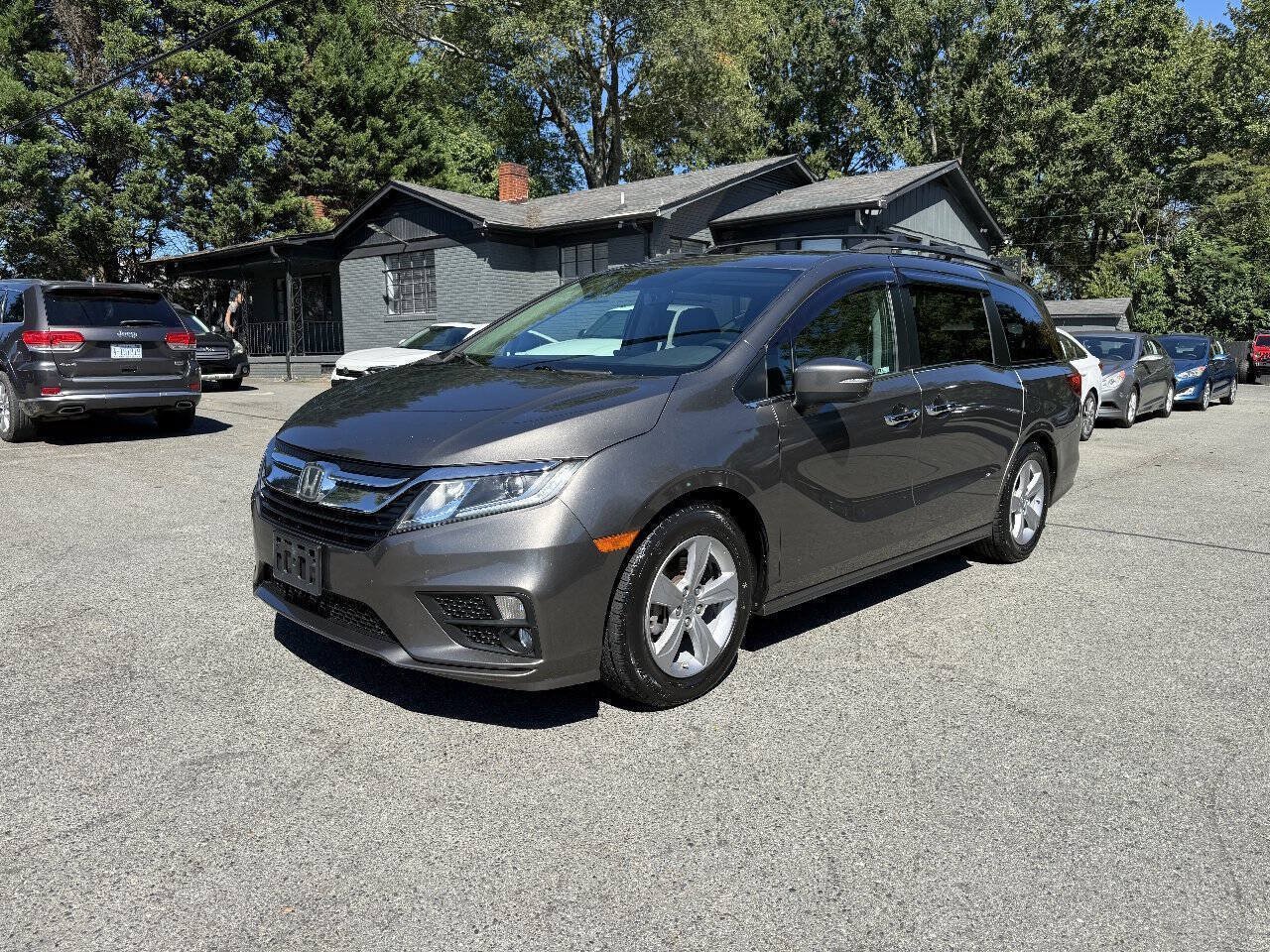 Used 2020 Honda Odyssey EX-L image 2