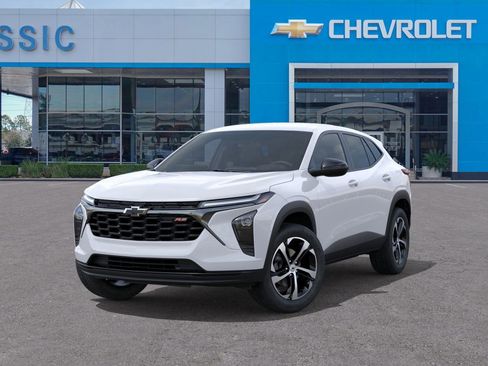 New 2026 Chevrolet Trax RS w/ Driver Confidence Package image 6