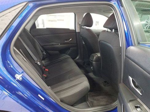 New 2026 Hyundai Elantra Blue image 17