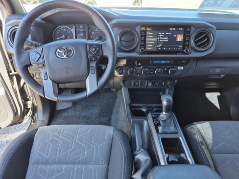 Used 2023 Toyota Tacoma TRD Off-Road w/ Black Out Package (TMS) image 18