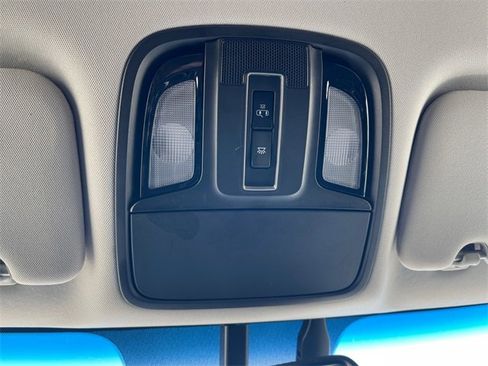 Used 2018 Kia Sorento LX image 22