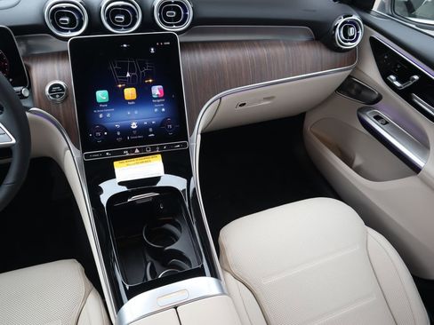 New 2026 Mercedes-Benz GLC 300 4MATIC image 12