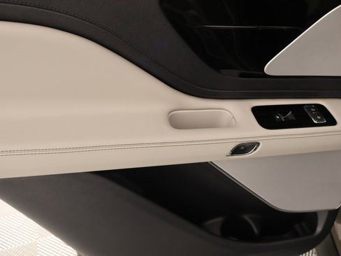 New 2026 Lincoln Aviator Reserve image 18