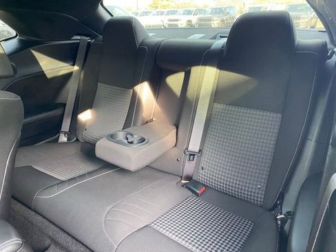 Used 2020 Dodge Challenger SRT Hellcat image 31