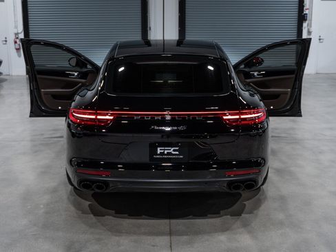 Used 2020 Porsche Panamera 4S AWD/4WD image 44