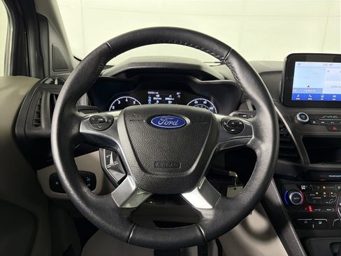 Used 2020 Ford Transit Connect XLT image 25