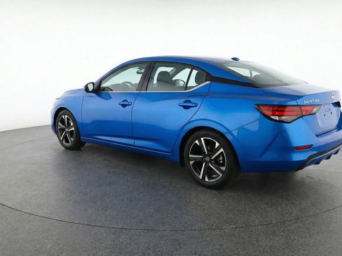 Used 2025 Nissan Sentra SV FWD image 6