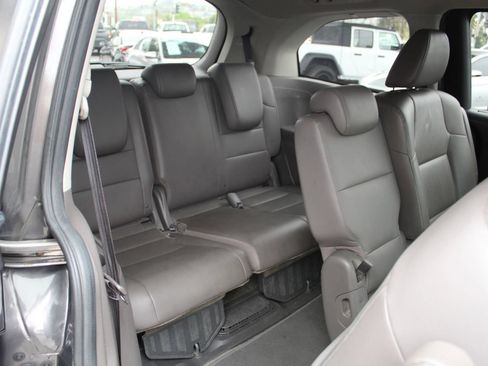 Used 2015 Honda Odyssey EX-L image 12