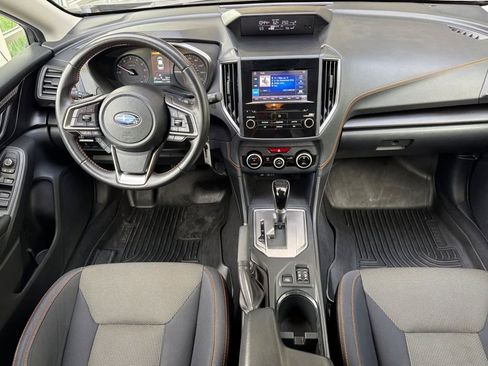 Used 2022 Subaru Crosstrek 2.0i Premium AWD/4WD image 3