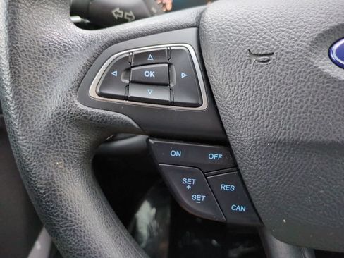Used 2017 Ford Escape S FWD image 20
