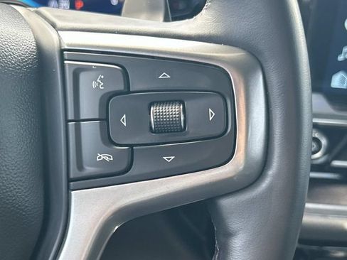 Used 2025 Chevrolet Silverado 1500 LTZ w/ LTZ Premium Package AWD/4WD image 35