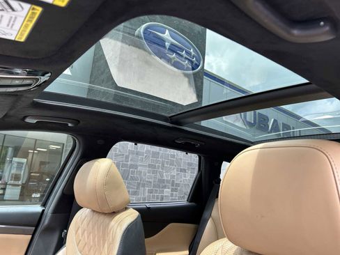 Used 2022 Hyundai Santa Fe Calligraphy AWD/4WD image 11