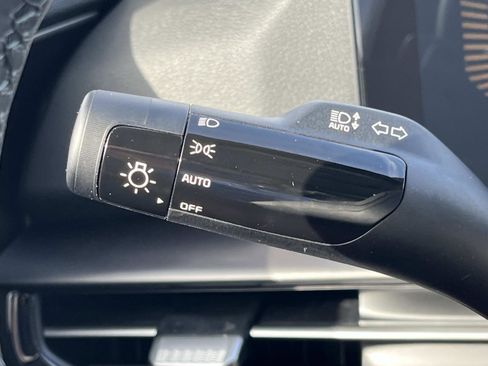 New 2026 Kia Sportage EX image 34