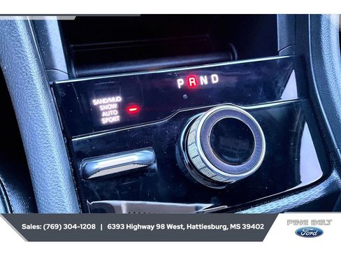 Used 2025 Jeep Grand Cherokee Limited w/ Black Appearance Package AWD/4WD image 23