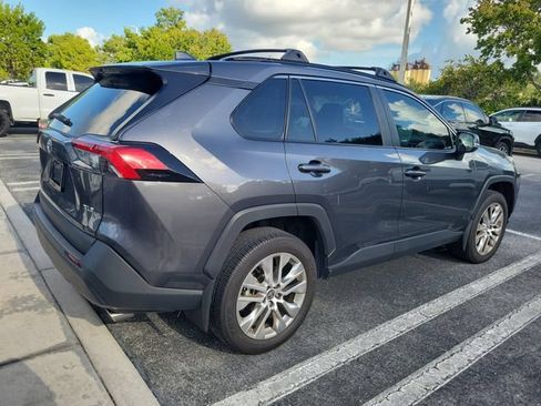 Used 2024 Toyota RAV4 XLE Premium FWD image 4