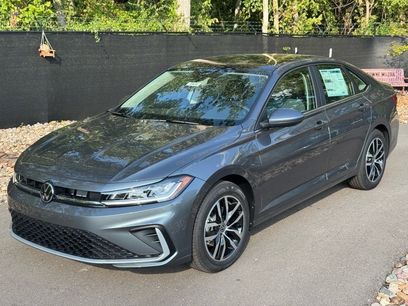 New 2025 Volkswagen Jetta SE