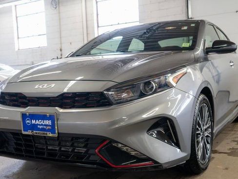 Used 2023 Kia Forte GT-Line image 2