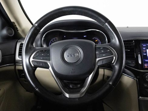 Used 2019 Jeep Grand Cherokee Limited image 27