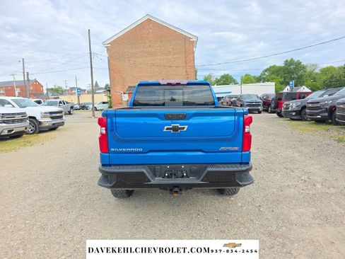 Certified 2022 Chevrolet Silverado 1500 ZR2 w/ Technology Package AWD/4WD image 4