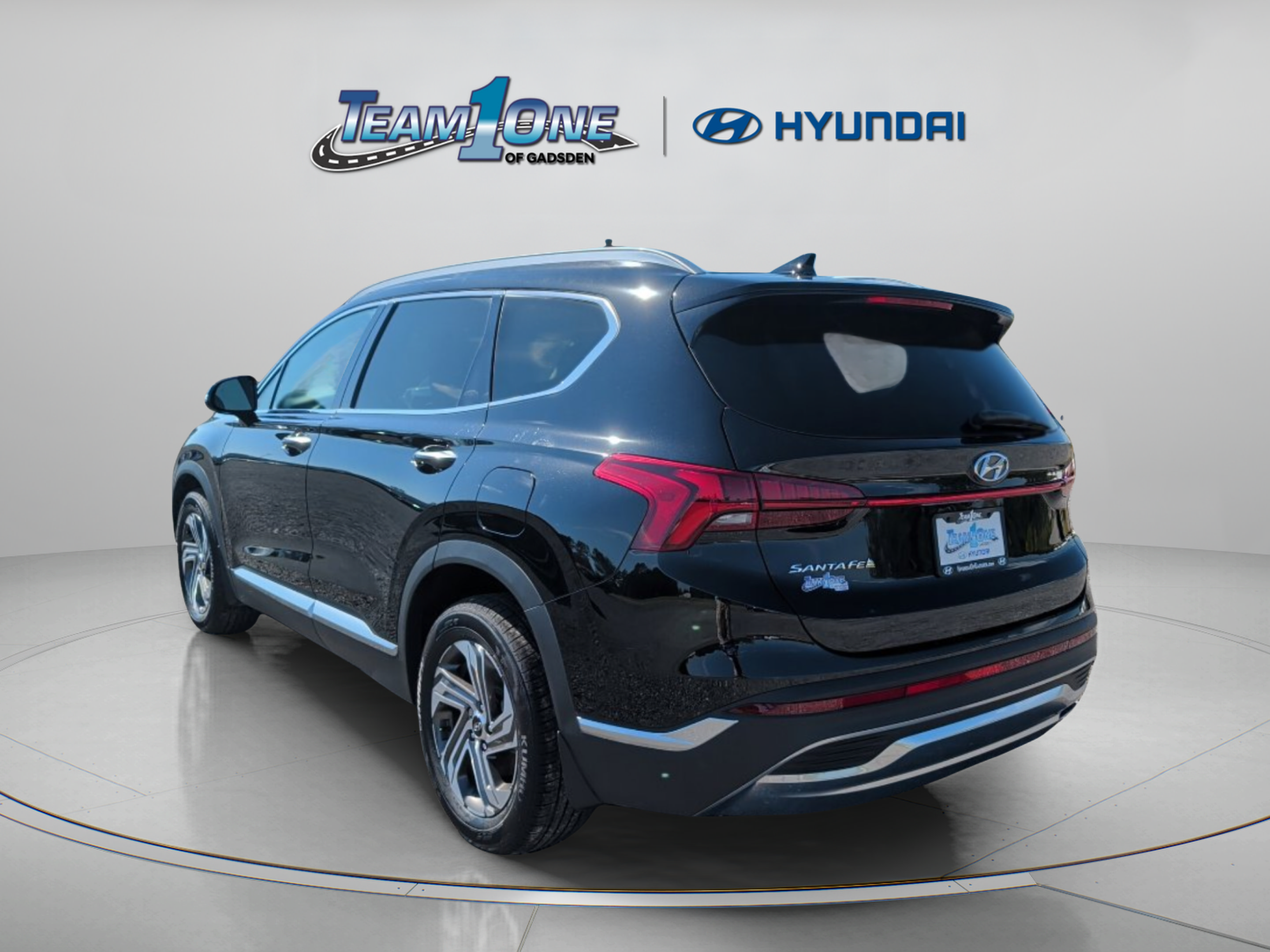Used 2022 Hyundai Santa Fe SEL w/ Convenience + Premium Package FWD image 6