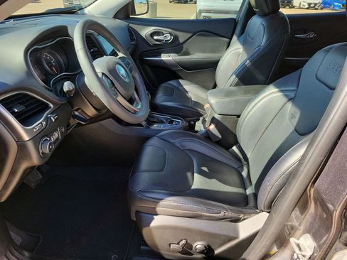 Used 2022 Jeep Cherokee Latitude Lux image 18