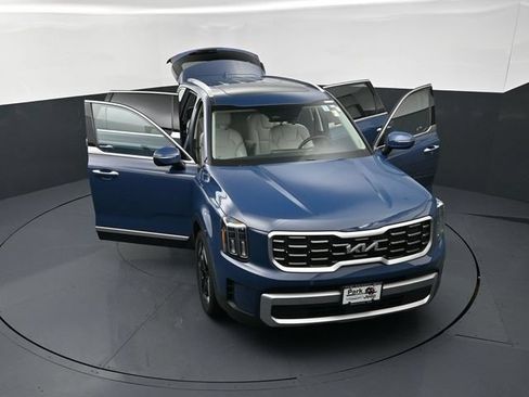 Used 2023 Kia Telluride S w/ S Sunroof Package AWD/4WD image 25