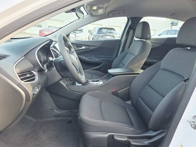 Certified 2024 Chevrolet Malibu LS FWD image 8
