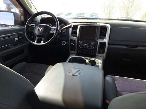 Used 2017 RAM 2500 Big Horn w/ Sport Appearance Group image 28