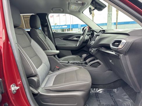 Used 2023 Chevrolet TrailBlazer LT image 24