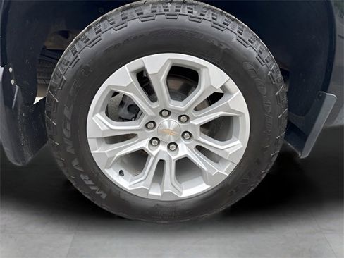Used 2023 Chevrolet Silverado 1500 LTZ image 25