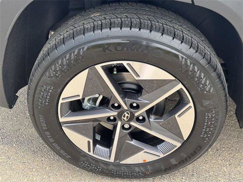 New 2025 Hyundai Tucson SEL image 17
