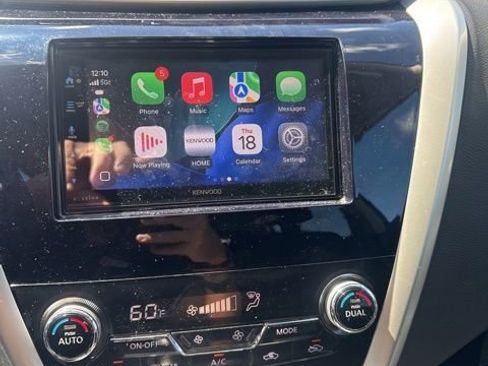 Used 2018 Nissan Murano SV w/ Cargo Package image 17