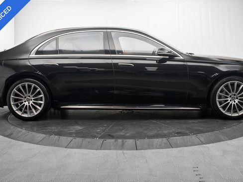 Used 2023 Mercedes-Benz S 500 4MATIC image 2