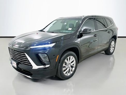 Certified 2026 Buick Enclave Preferred w/ Power Package FWD image 3