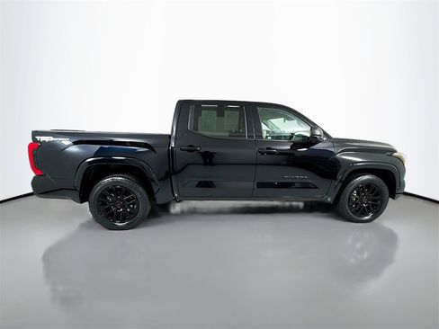 Used 2022 Toyota Tundra SR5 w/ TRD Sport Package image 9