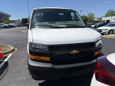 New 2026 Chevrolet Express 2500 w/ Driver Convenience Package RWD image 3