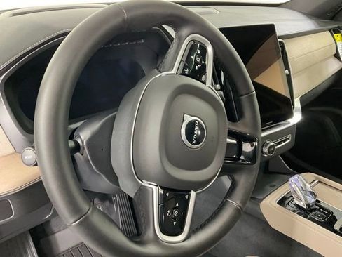 New 2026 Volvo XC90 B6 Ultra w/ Protection Package Premier image 24