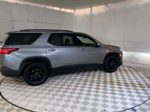 Used 2023 Chevrolet Traverse LT w/ Midnight/Sport Edition AWD/4WD image 5