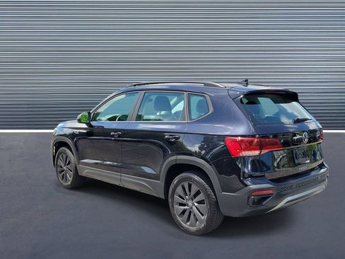 Used 2023 Volkswagen Taos S FWD image 4