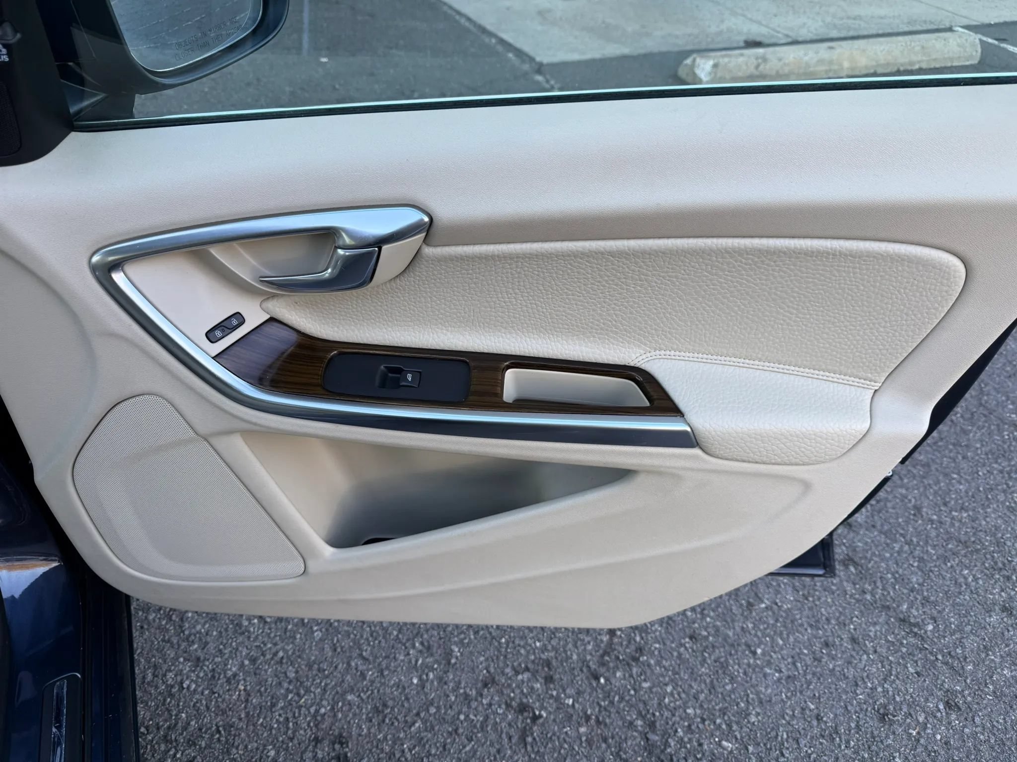Used 2013 Volvo S60 T5 FWD image 22