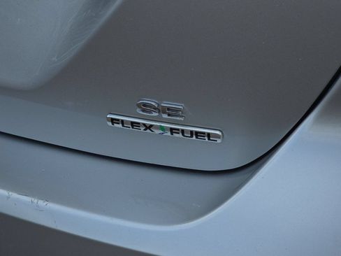 Used 2014 Ford Focus SE w/ SE Sport Package FWD image 24