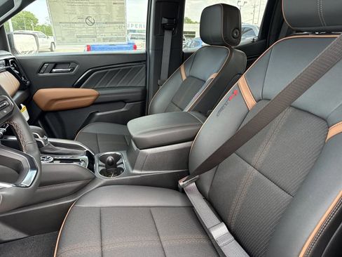New 2026 GMC Canyon AT4 w/ Nightfall Essentials Package AWD/4WD image 5