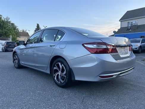 Used 2017 Honda Accord LX image 6